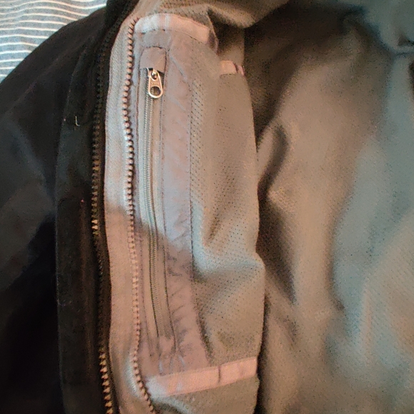 EUC North Face HyVent Shell - Picture 8 of 10